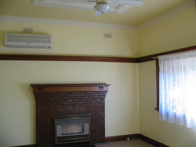 33 Howard Street, Maidstone VIC 3012