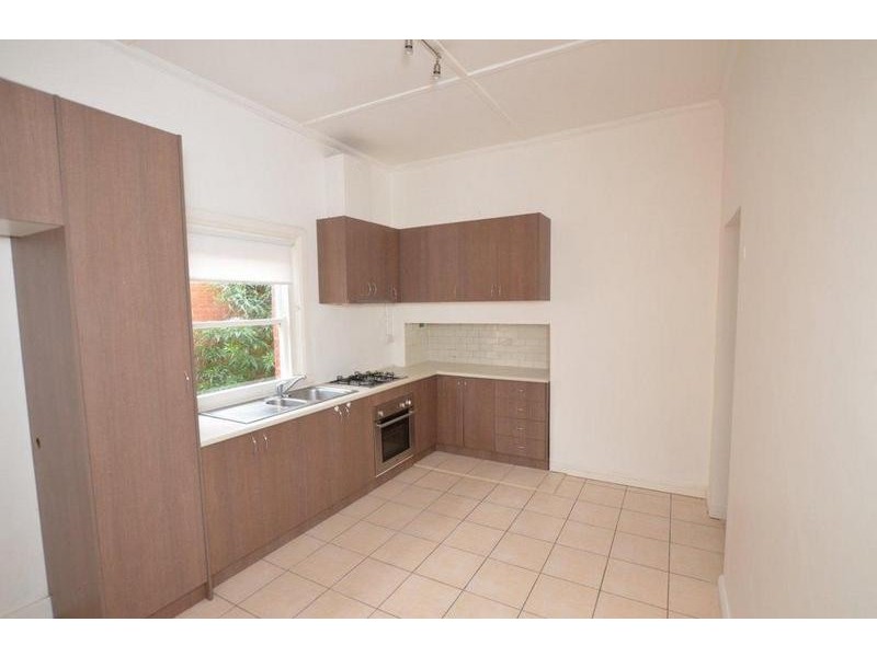 98 Eleanor Street, Footscray VIC 3011