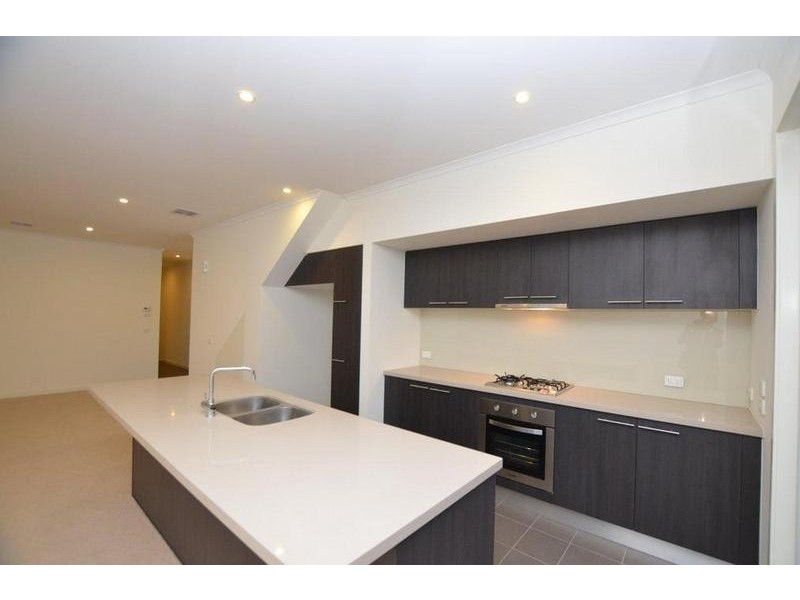 7 Beaurepaire Parade, Footscray VIC 3011