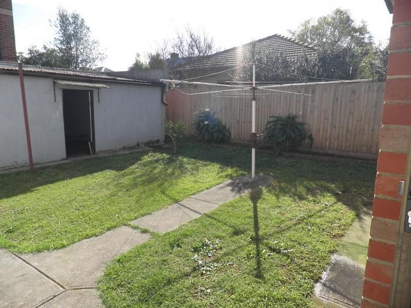 26 Howard Street, Maidstone VIC 3012