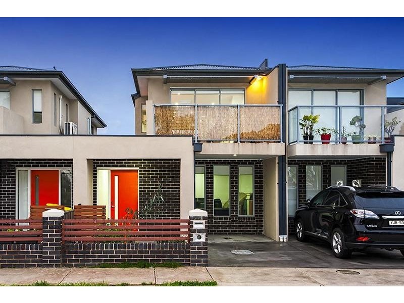 3/10 Greenham Street, Maidstone VIC 3012