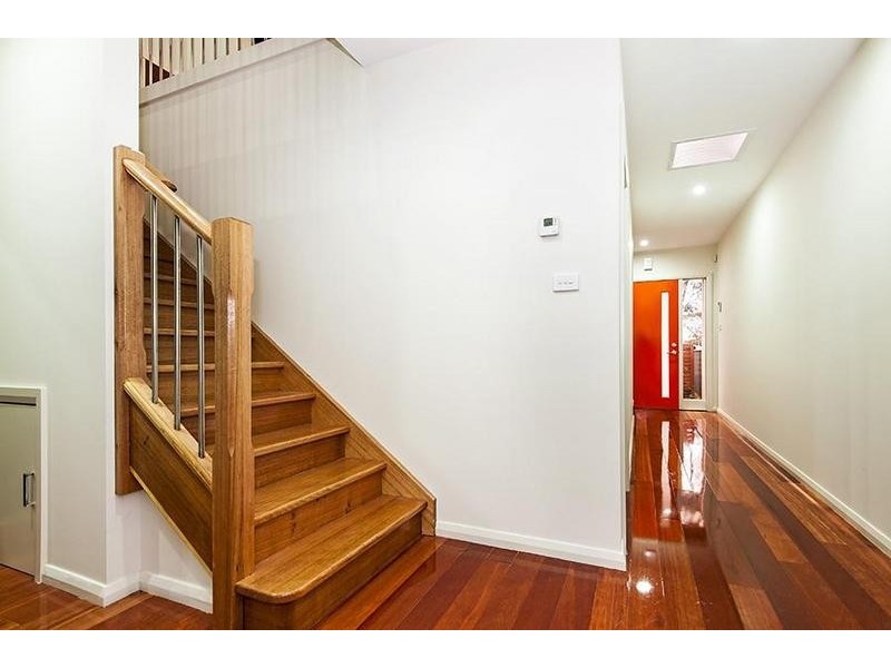 3/10 Greenham Street, Maidstone VIC 3012