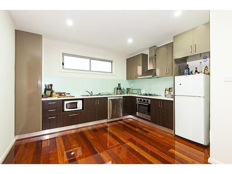 3/10 Greenham Street, Maidstone VIC 3012