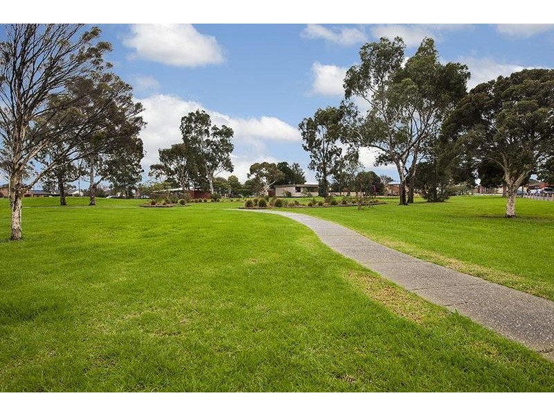 3/10 Greenham Street, Maidstone VIC 3012