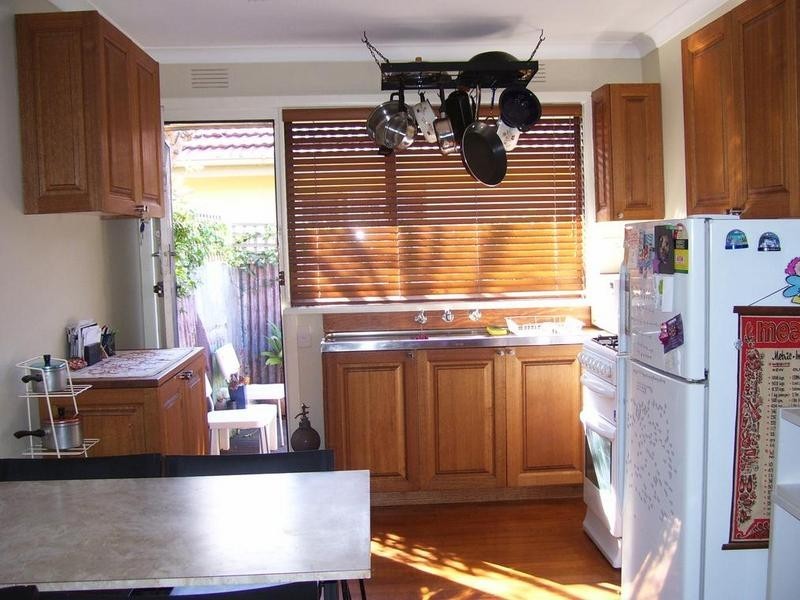 2/79 Kernot Street, Spotswood VIC 3015