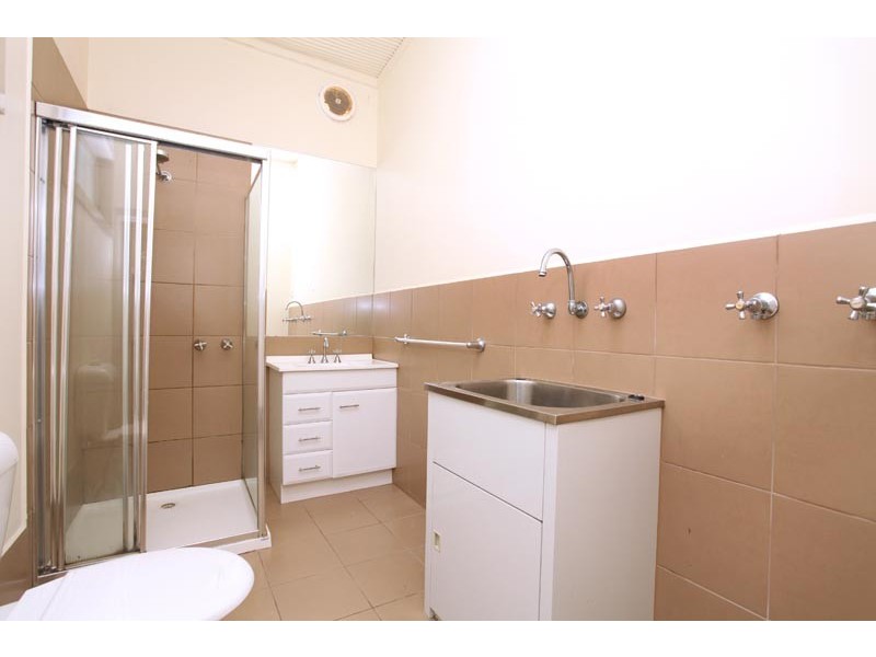 68 Lynch Street, Footscray VIC 3011