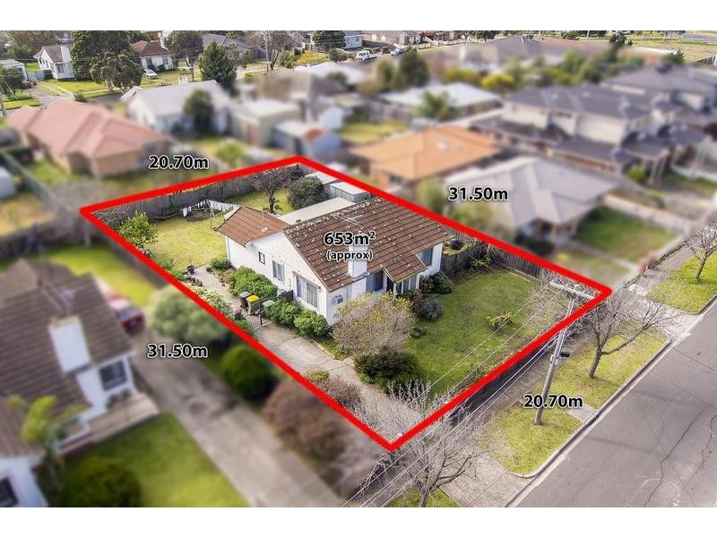 12 Winston Street, Maidstone VIC 3012