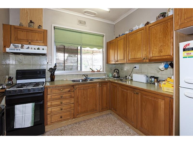 12 Winston Street, Maidstone VIC 3012