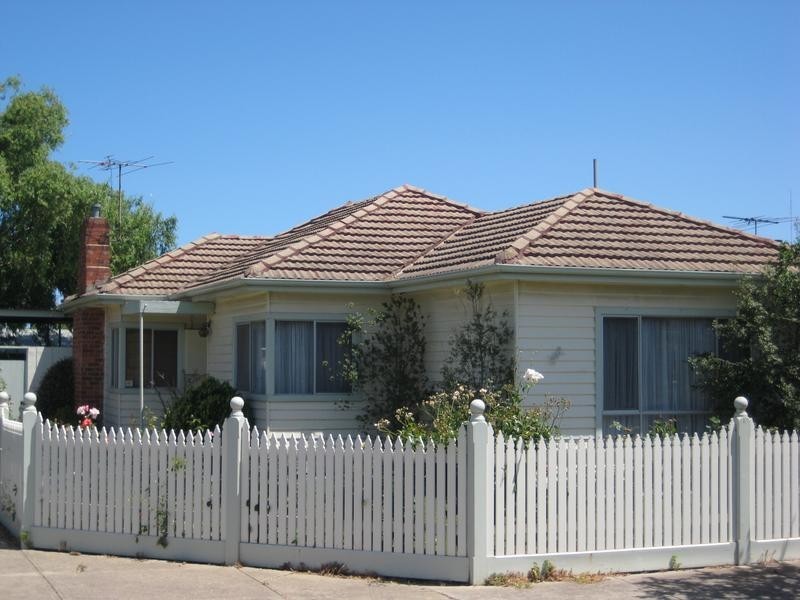 13 Adeney Street, Yarraville VIC 3013