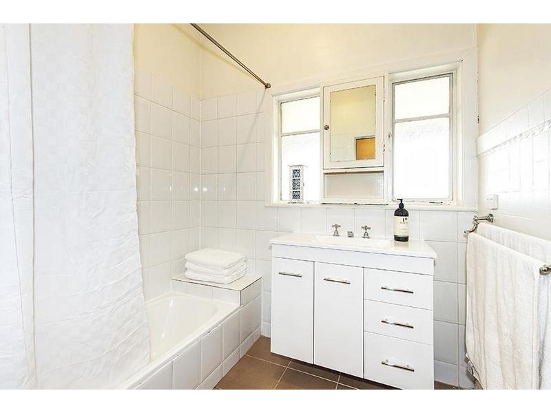 305 Somerville Road, Yarraville VIC 3013