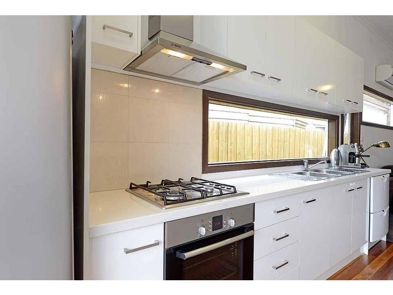 17 Alfred Street, Seddon VIC 3011