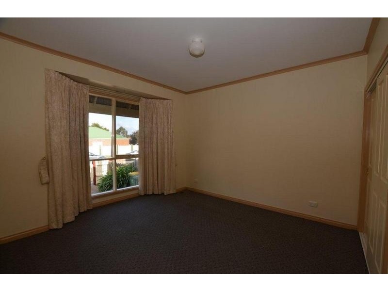 1/4A Austin Crescent East, Yarraville VIC 3013