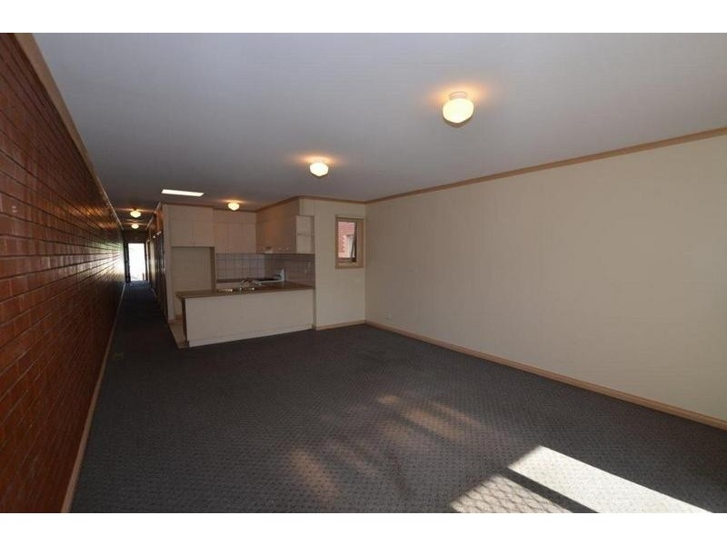 1/4A Austin Crescent East, Yarraville VIC 3013