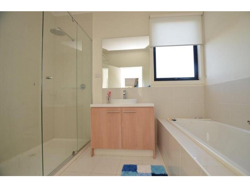 39 Warleigh Road, Footscray VIC 3011