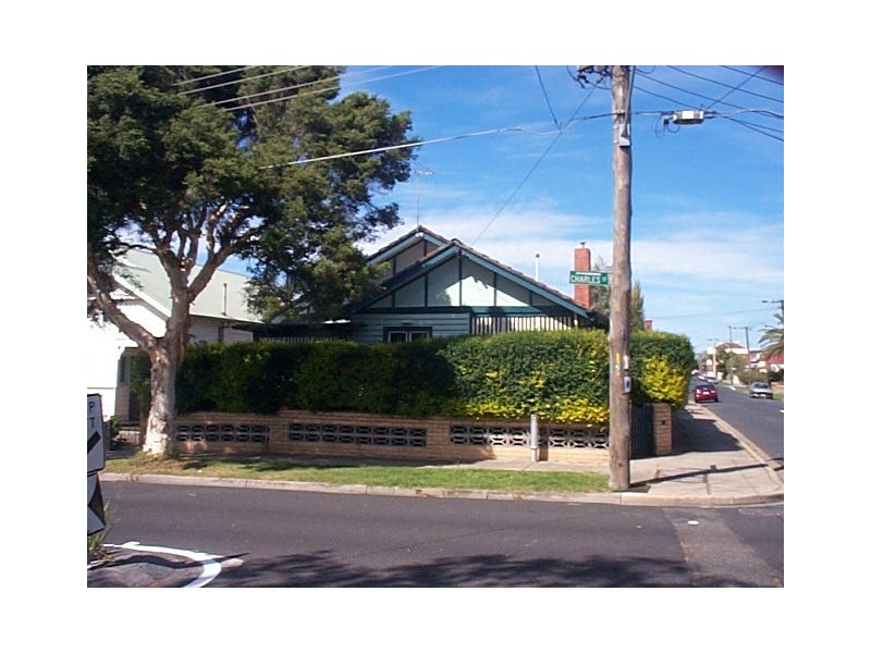 21 Charles Street, Seddon VIC 3011