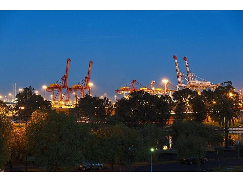 8 Levien Lane, Footscray VIC 3011