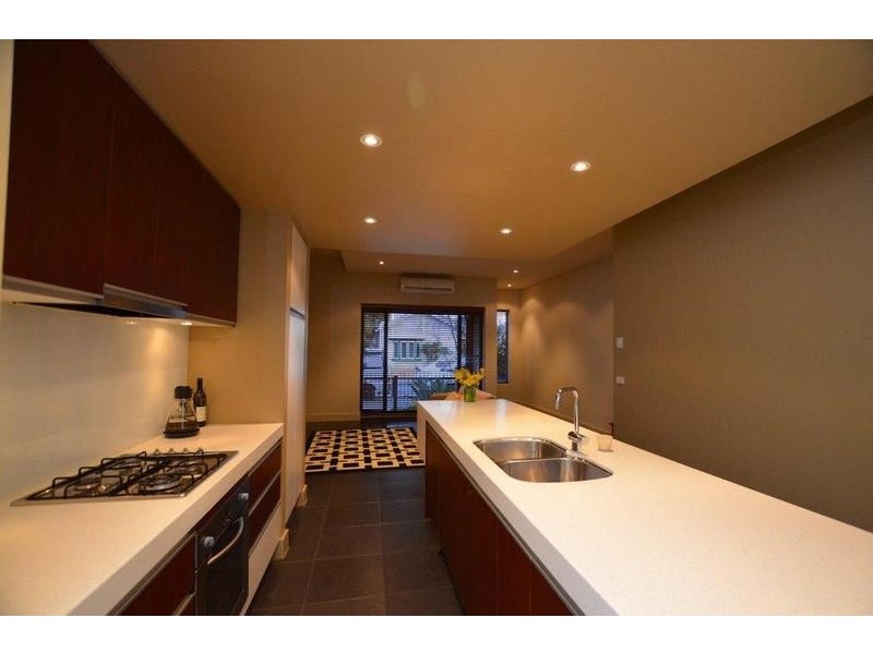 3/42 Simpson Street, Yarraville VIC 3013