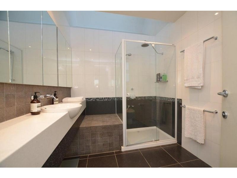 3/42 Simpson Street, Yarraville VIC 3013