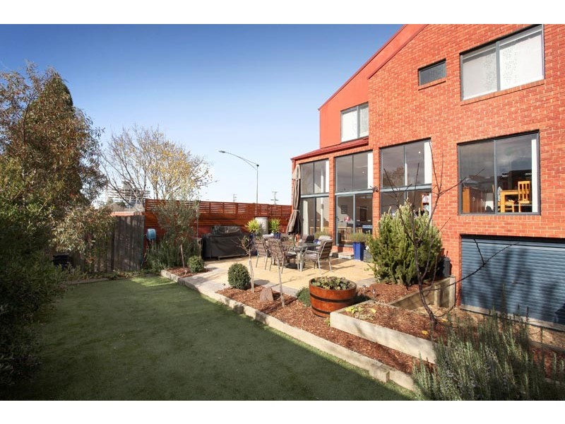 5/4 Huntly Street, Footscray VIC 3011