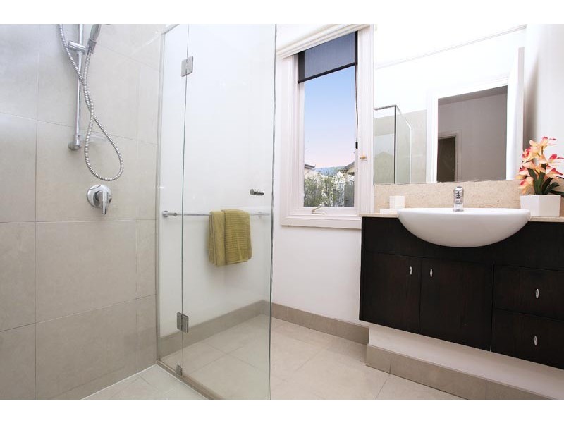 11 Skyline Drive, Maribyrnong VIC 3032