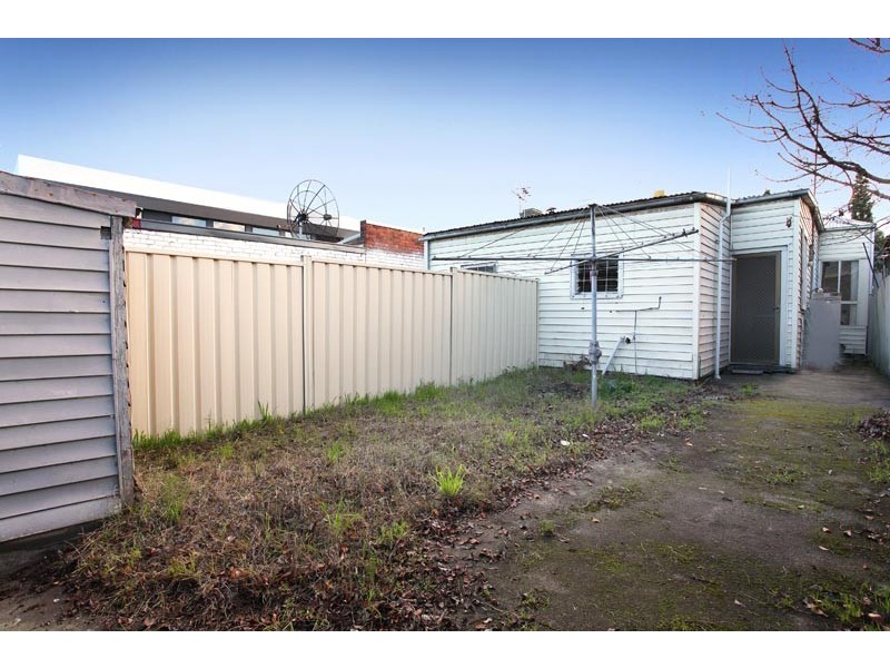 37 Whitehall Street, Footscray VIC 3011