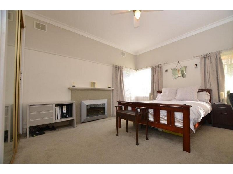 2 Donald Street, Sunshine VIC 3020