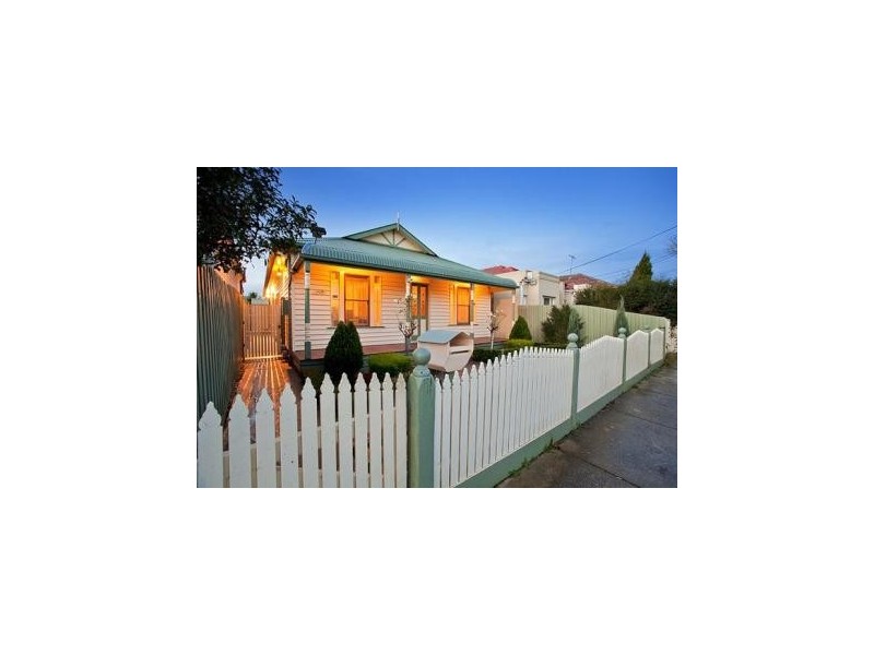 158 Pilgrim Street, Seddon VIC 3011