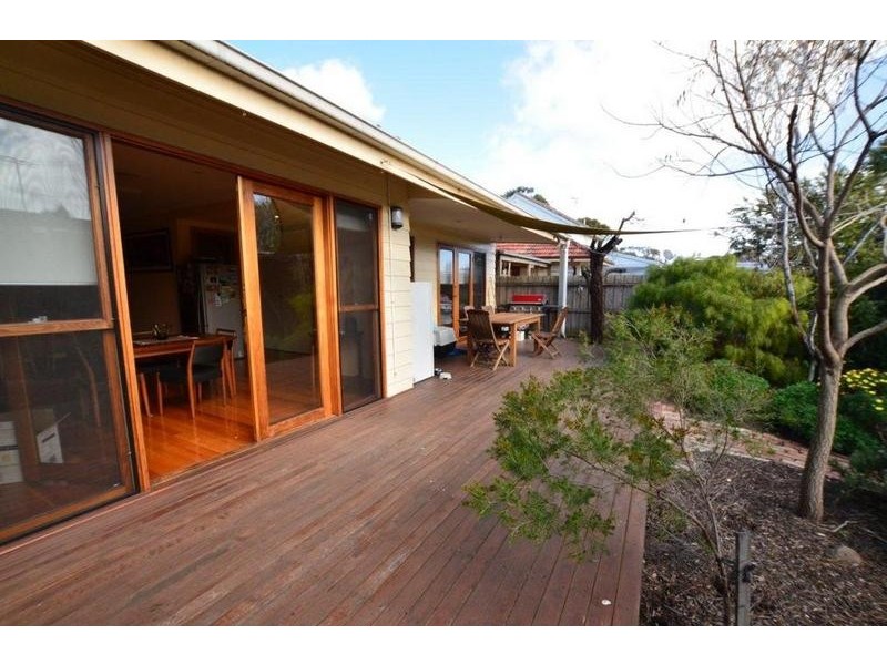 12 Park Crescent, Williamstown VIC 3016