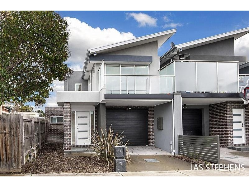 5 Desmond Street, Maidstone VIC 3012