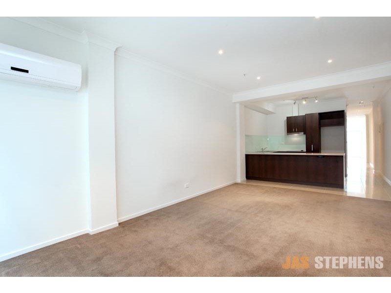 5 Saltriver Place (4 Swallow Lane), Footscray VIC 3011