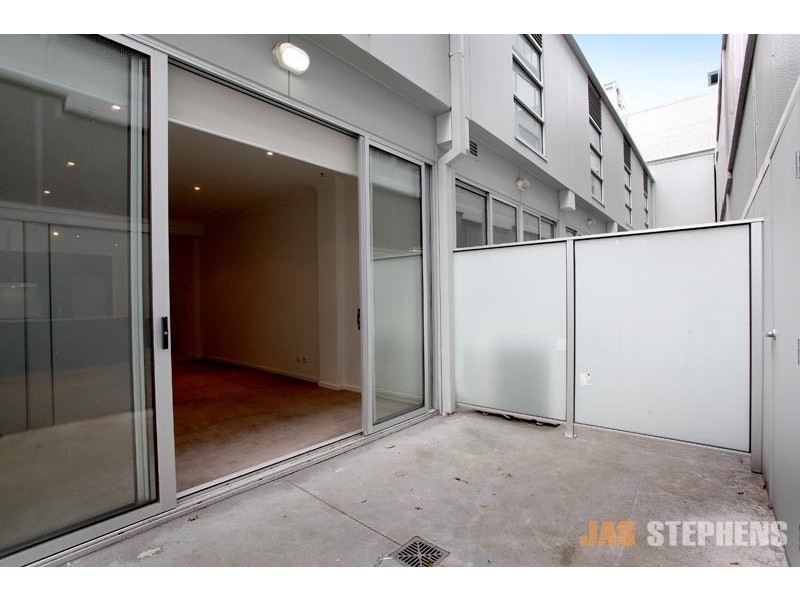 5 Saltriver Place (4 Swallow Lane), Footscray VIC 3011