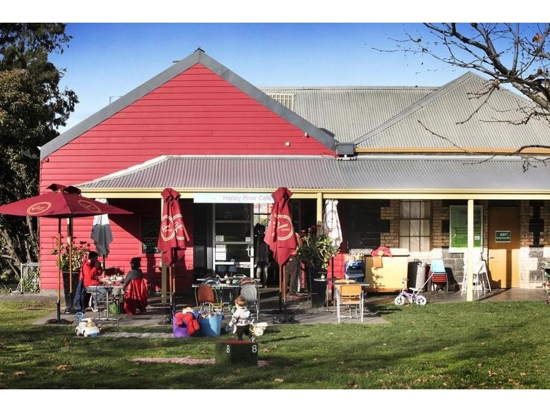 5 Saltriver Place (4 Swallow Lane), Footscray VIC 3011