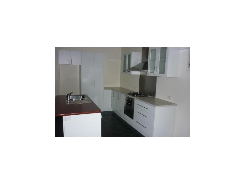 18 Adelaide Street, Footscray VIC 3011