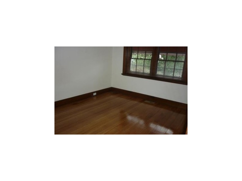 18 Adelaide Street, Footscray VIC 3011