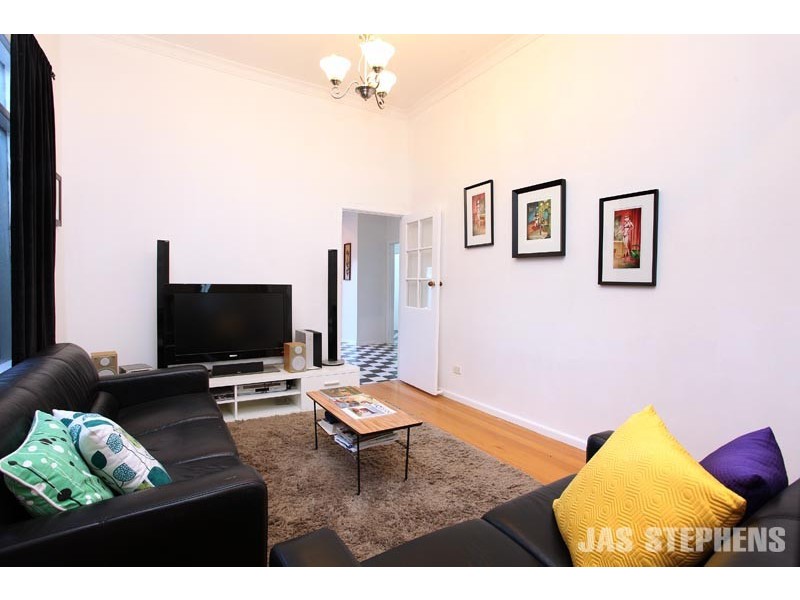 137 Ballarat Road, Maidstone VIC 3012