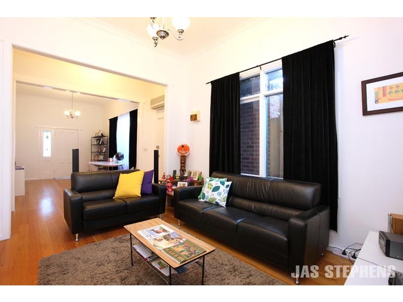 137 Ballarat Road, Maidstone VIC 3012