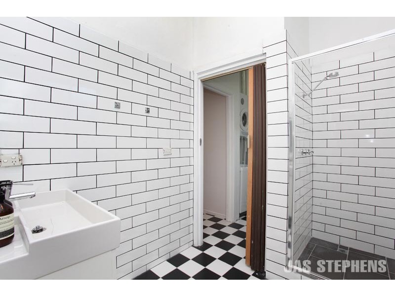 137 Ballarat Road, Maidstone VIC 3012