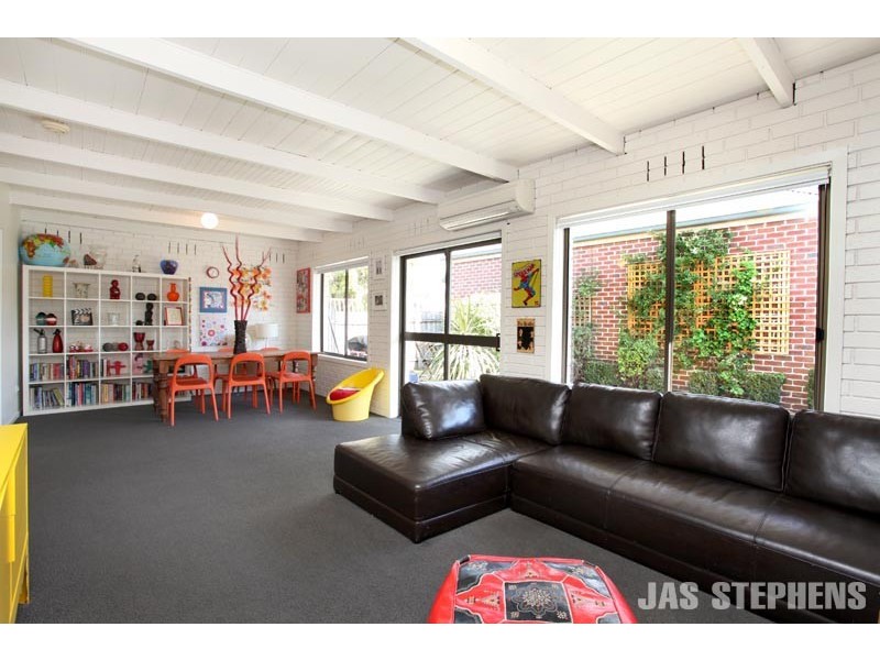 2 Corris Street, Yarraville VIC 3013