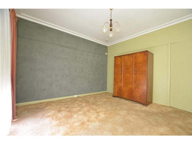 2 Vine Street, West Footscray VIC 3012