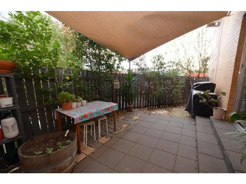 1/163 Somerville Road, Yarraville VIC 3013