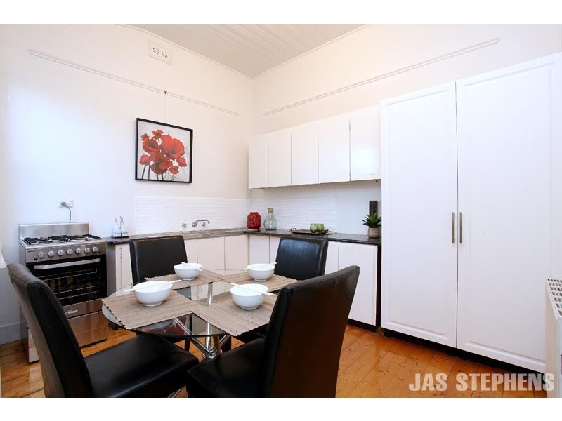 11 Seddon Street, Seddon VIC 3011