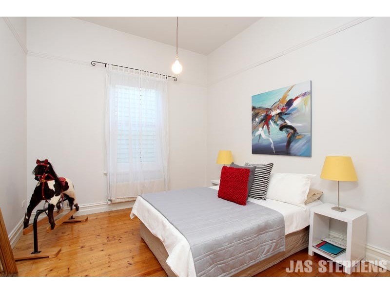 11 Seddon Street, Seddon VIC 3011