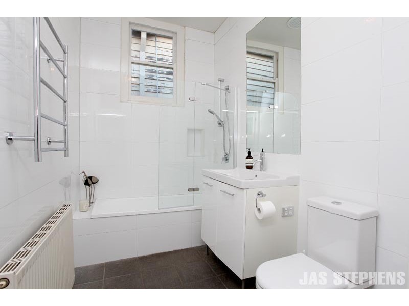 11 Seddon Street, Seddon VIC 3011