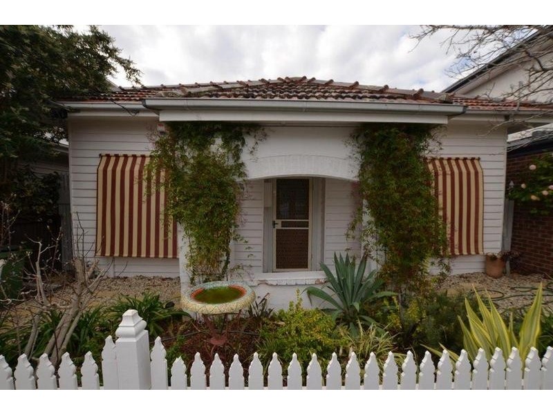 9 Swan Street, Footscray VIC 3011