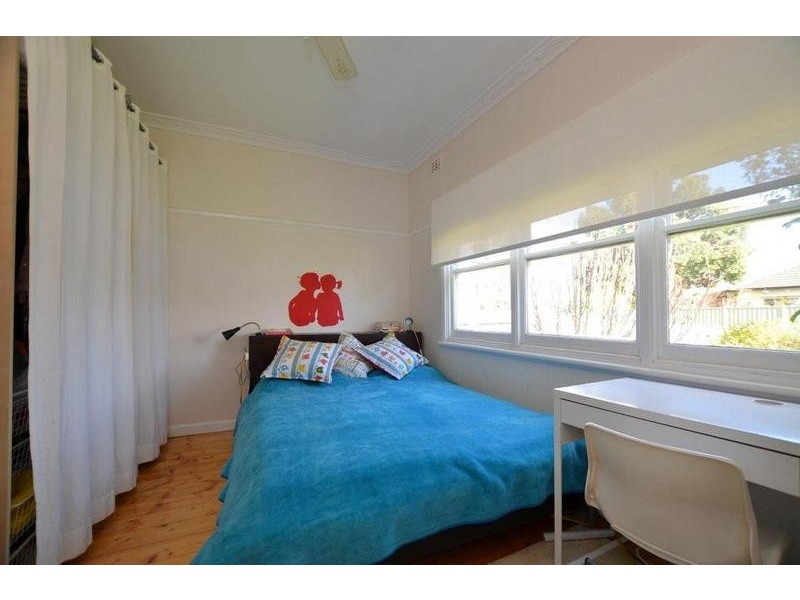 1/6 Farnsworth Street, Sunshine VIC 3020