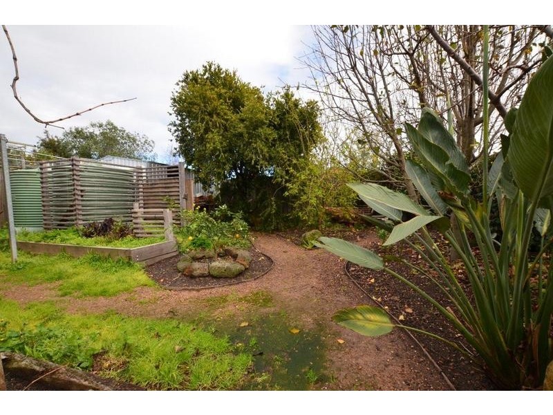 18 Bena Street, Yarraville VIC 3013