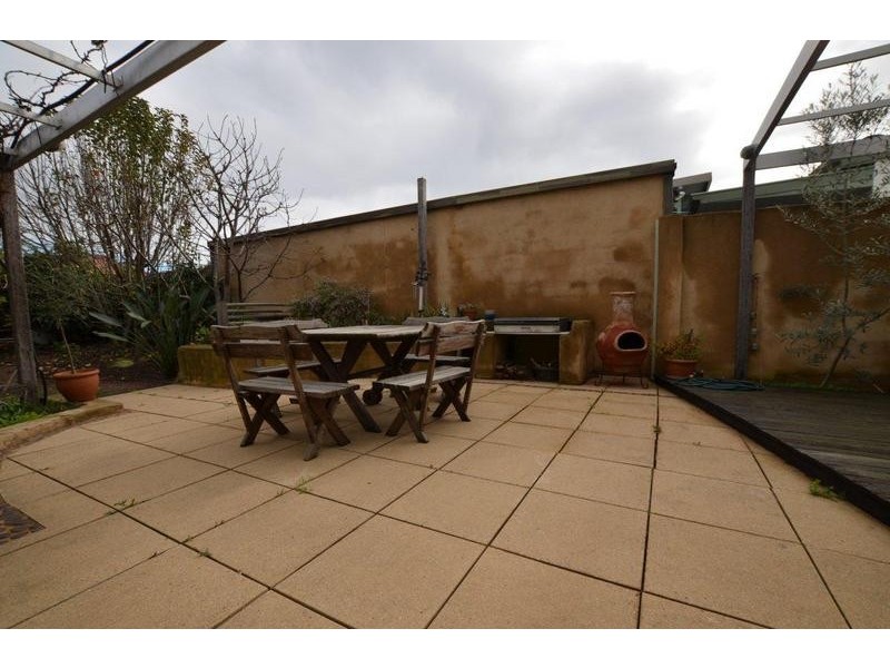 18 Bena Street, Yarraville VIC 3013