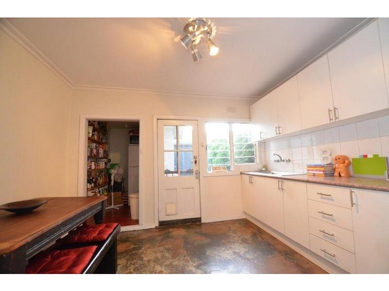 28 Victoria Street, Footscray VIC 3011