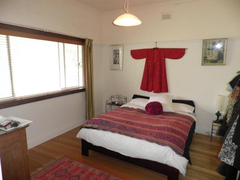 21 Howard Street, Maidstone VIC 3012