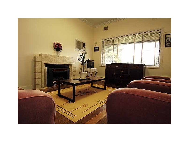 25 Lindenow Street, Maidstone VIC 3012